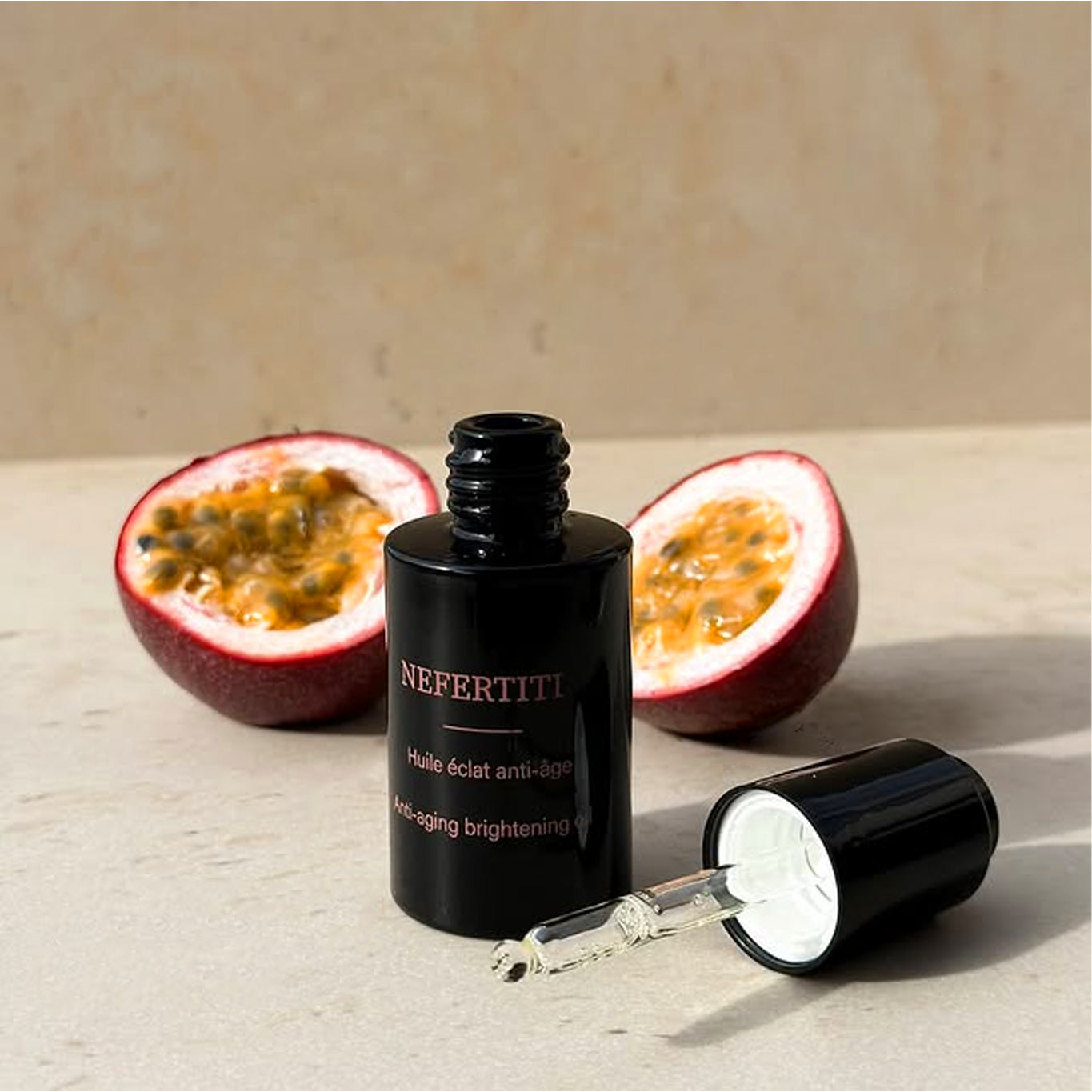 Nefertiti Anti-aging Brightening Oil Helhem – Creaminal Beauty