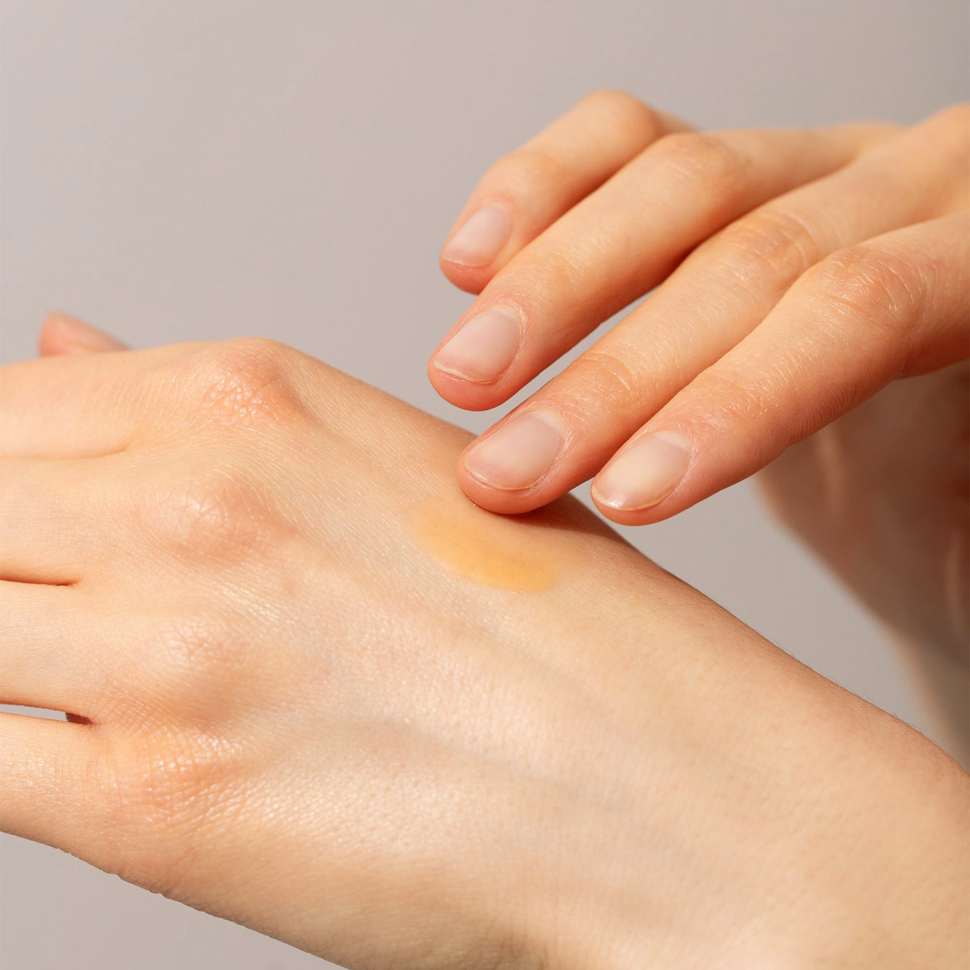 Essence Illuminatrice IHME Yin Your Skin