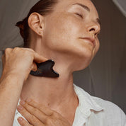Gua Sha Expert JALO Yin Your Skin